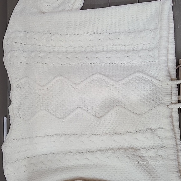 New Small Hippy Rose Shirts - Picture 5 of 5